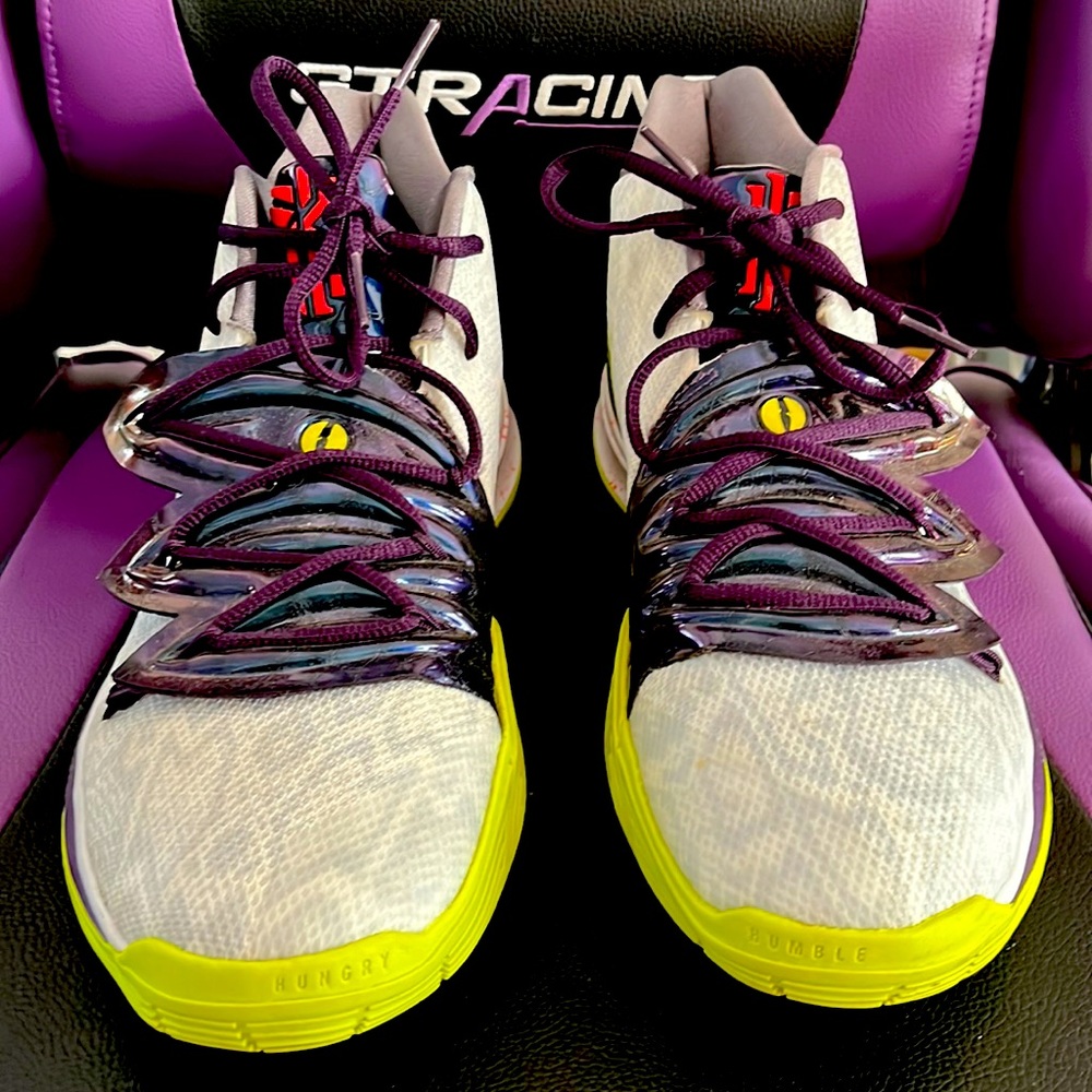 Mens Nike Shoes Gray, White, Neon, Purple & Coral